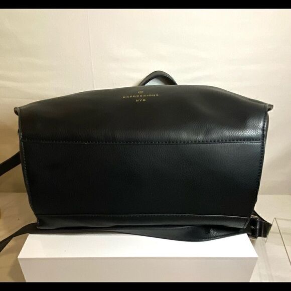 NWOT NYC Expressions    - Picture 4 of 8